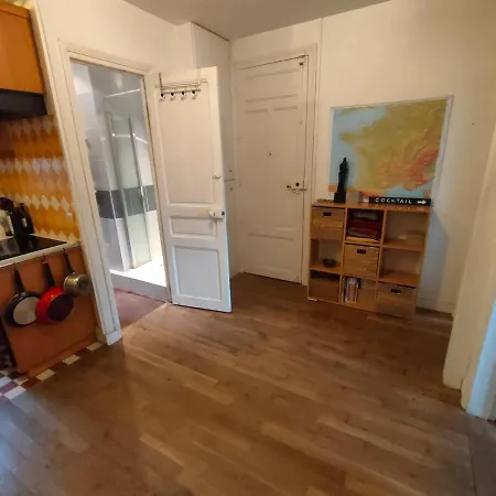 Appt Proche Montmartre-quartier Des Batignolles Paris